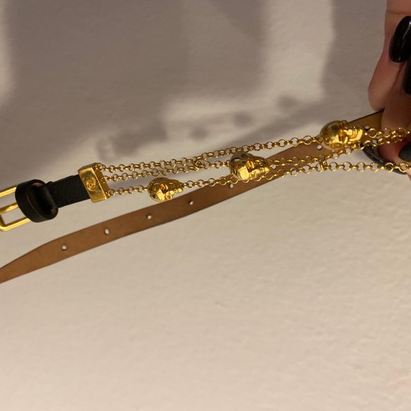 Alexander McQueen: Leather & Chain Skull Wrap - Picture 3 of 3